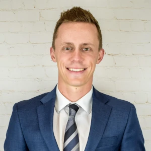 image of agent Alex Bertoia