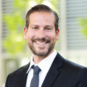 image of agent Lucas Howard